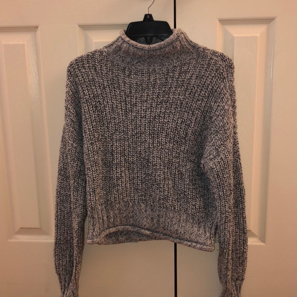 Small Grey Knitted Sweater
